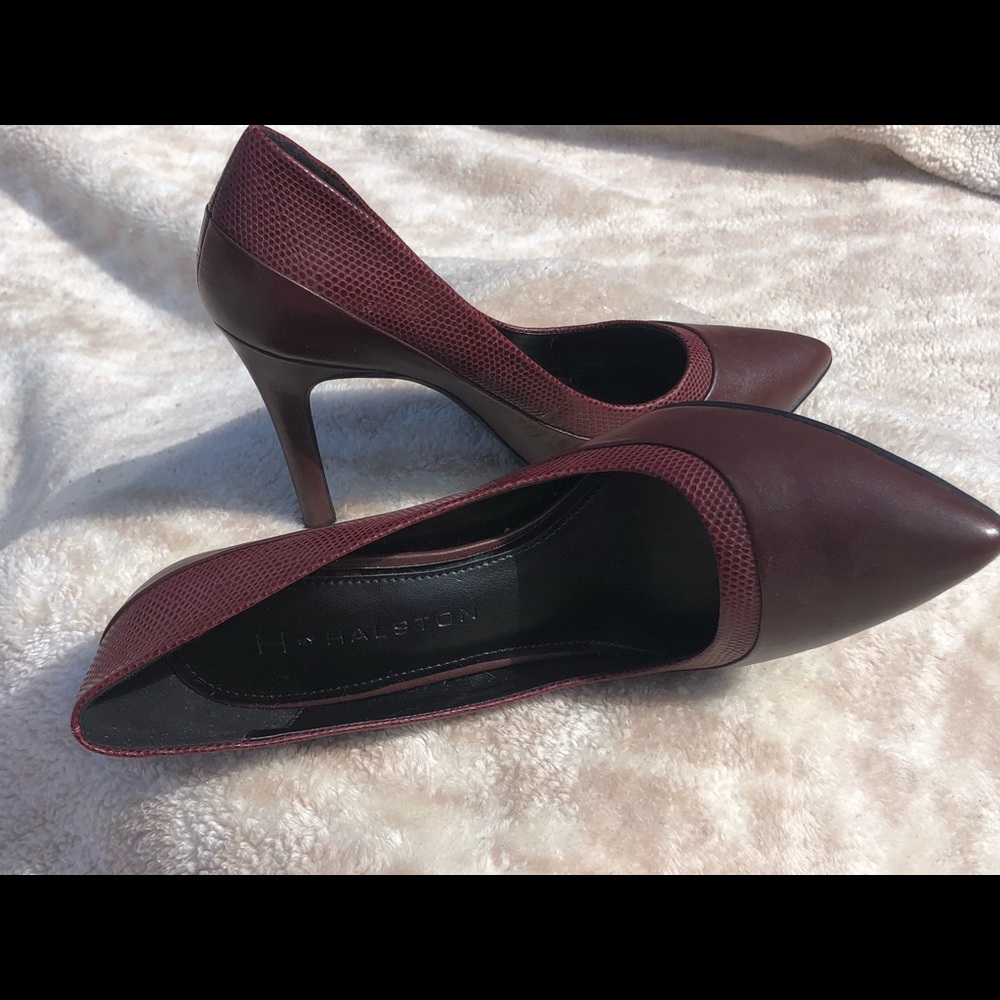 Halston H high fashion women’s heels